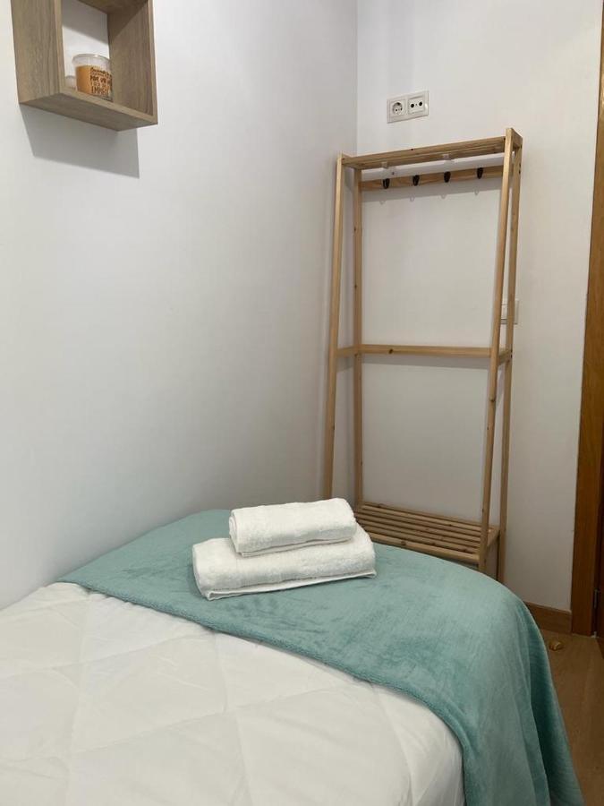 Crisana Beach Malaga Bagian luar foto